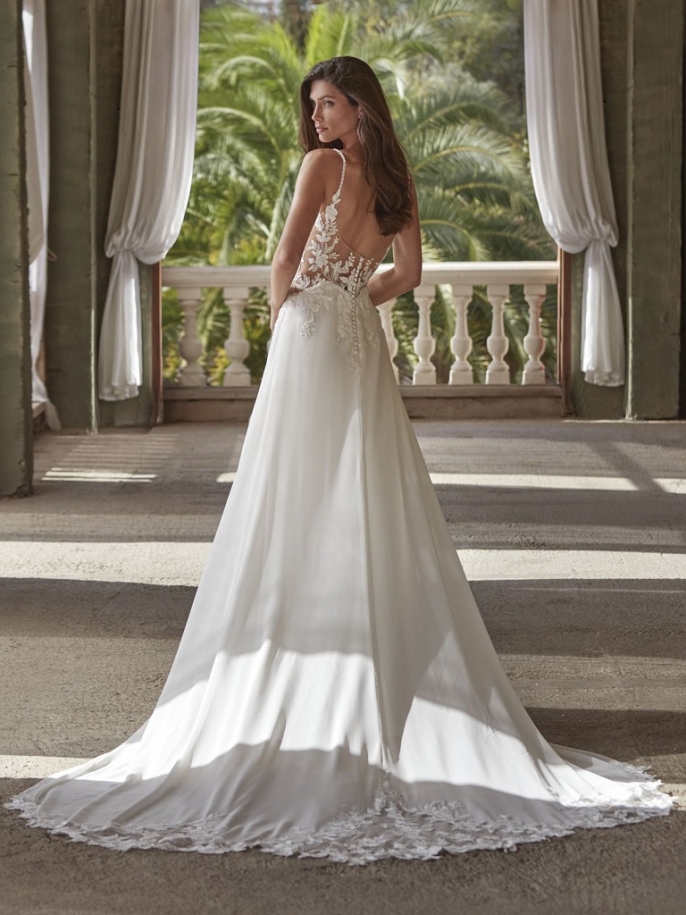 Amelie 25025 back.jpg